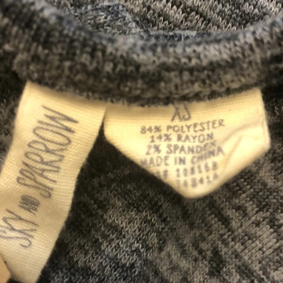 Sky and Sparrow Crop Bottom Tie Long Sleeve - Picture 8 of 8